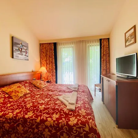 Residenz Bleichroeder - Ferienwohnung Antoinette * Heringsdorf (Usedom)
